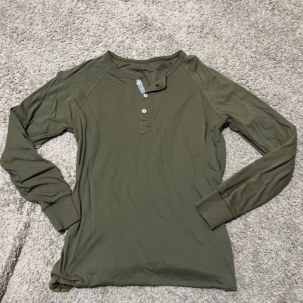 Green Jeremiah Henley Long Sleeve - Medium